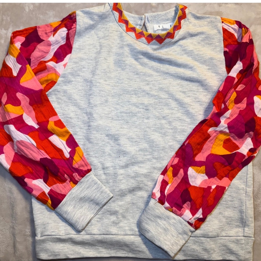 THML XS‎ Sweatshirt Gray Pullover Boho Abstract Balloon Sleeve Embroidered